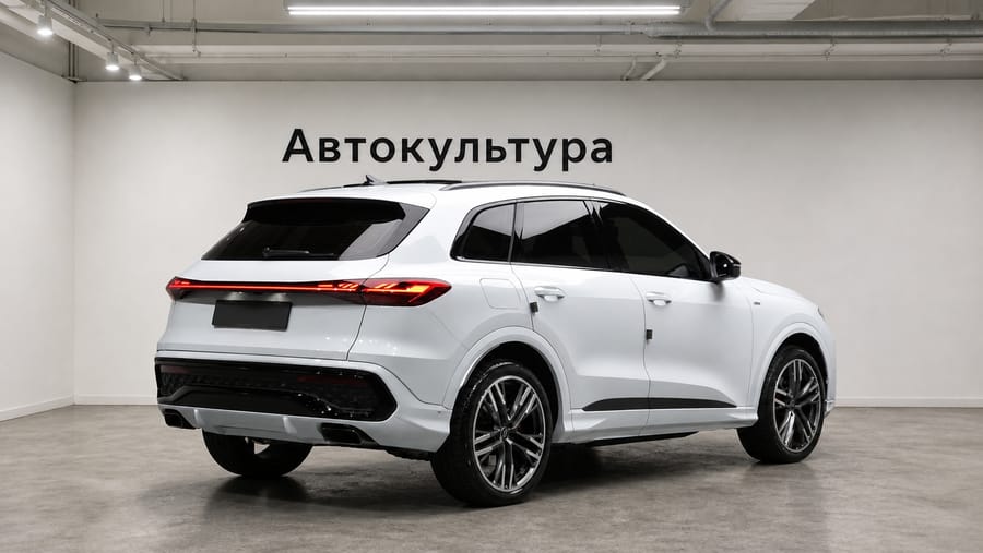 Audi Q5 2025 45 TFSI Quattro S Line Black Edition