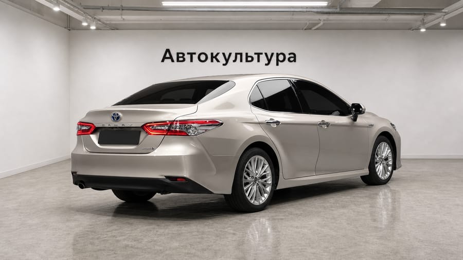 Toyota Camry 2019 2.5 XLE Hybrid